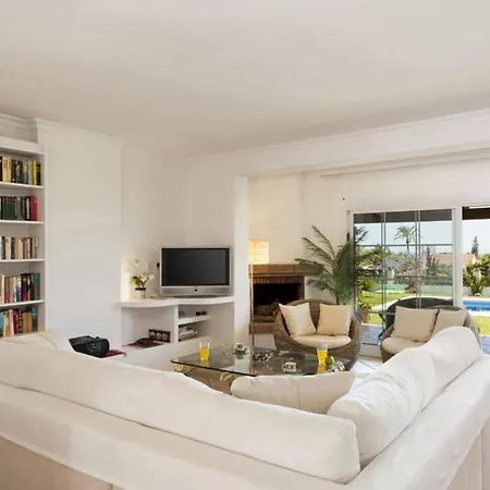 Villa Oasis By
