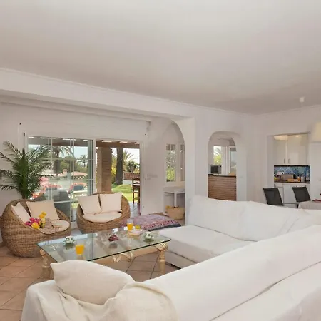 Oasis By * マルベーリャ